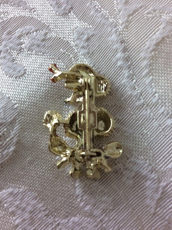 Little kitschy poodle pin - image 2