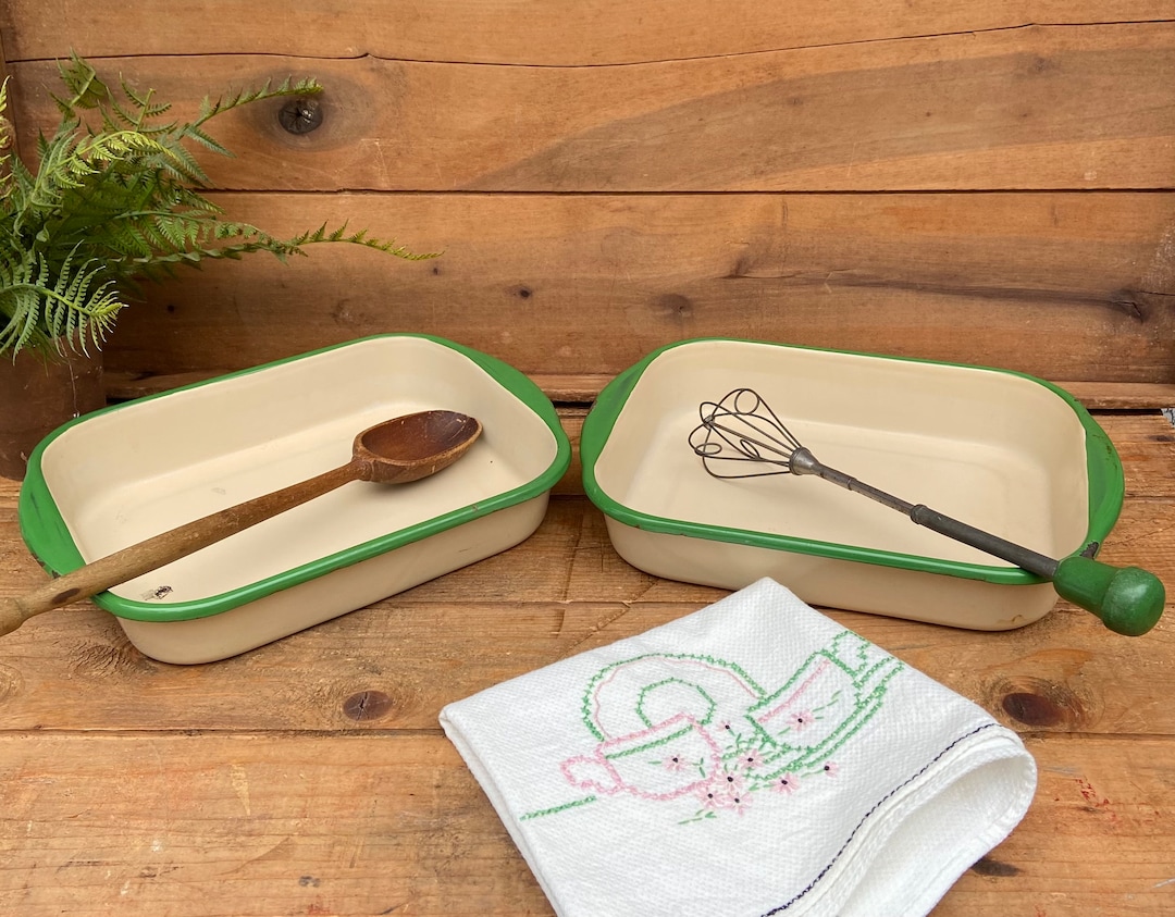 Vintage Cream and Green Enamelware Baking Pans Set of 2 Medium Sized
