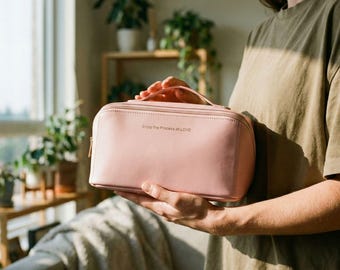 Gepersonaliseerde roze veganistische leren make-uptas, reistoilettas