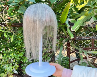 Grauer Bang Style Topper Realistischer Haaransatz 9 x 12 cm Echthaarteil