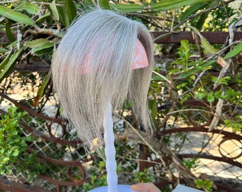 Kurz Grau Haar Topper Realistischer Haaransatz 7 x 9 cm Echthaarteil