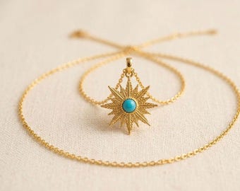 Collana con ciondolo a forma di sole dorato e turchese, gioiello boho con stella celeste, collana delicata a forma di sole.
