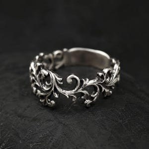 Vintage filigraan ring, geoxideerde sterling zilveren band met krulwerk, Victoriaanse statement sieraden