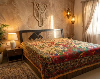 Lenzuolo con l'Albero della Vita: in cotone, con decorazioni boho-chic ispirate all'arte popolare.