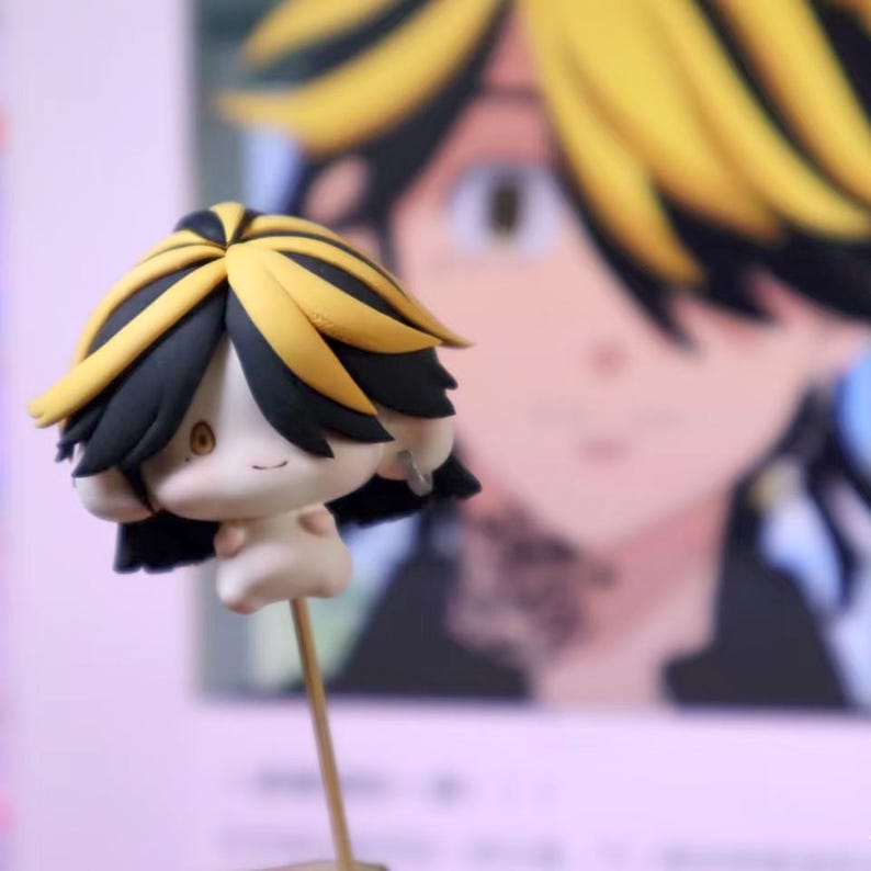 Custom Chibi Clay Figures, Anime Character Sculptures, Handcrafted Polymer Clay Art image 7
