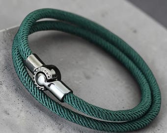 Męska bransoletka z podwójnej warstwy sznurka – zapięcie magnetyczne ze stali nierdzewnej, minimalistyczny styl