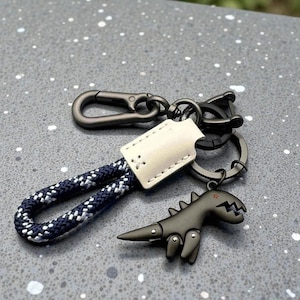 Llavero de cuerda de cuero hecho a mano / Llavero de motocicleta y coche / Llavero tejido / Regalo para hombres