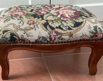 Vintage poef Bloemen bekleding Houten kruk Voetsteun Cottagecore kleine poef in Franse stijl