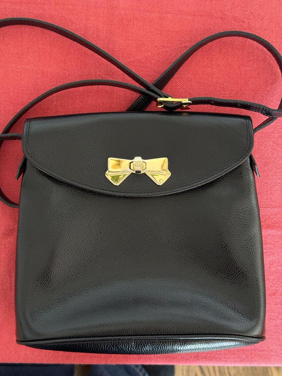 ニナリッチ⭐︎ヴィンテージバッグ NINA RICCI クリスマス NINA RICCI バッグ クリスマス限定｜Yahoo!フリマ（旧PayPayフリマ）
