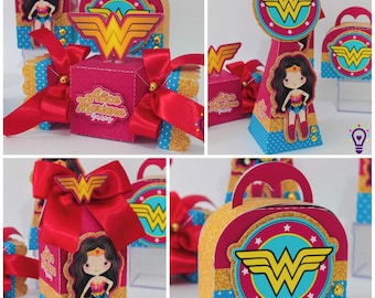 Wonder Woman Favor Boxes Kit - Personalized Superhero Party Boxes - PDF, PNG, SVG, Studio - Wonder Woman Treat Boxes