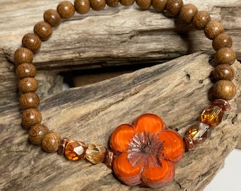 Orange Spring Flower Bracelet with Dark Orange Fire Polish, Czech Glass Jewelry, Spring Stretch Bracelet, Womens Bracelet, Gift for Her