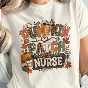 Camiseta de enfermera con estampado de calabazas / Camiseta Comfort Colors® de otoño para enfermeras / Regalo ideal para trabajadores de la salud / Ropa médica de otoño