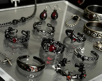 Tarro de joyería misterioso - Conjunto de joyería gótica punk, estética oscura, joyas y accesorios / Caja sorpresa para collar, pendientes, anillo y broche