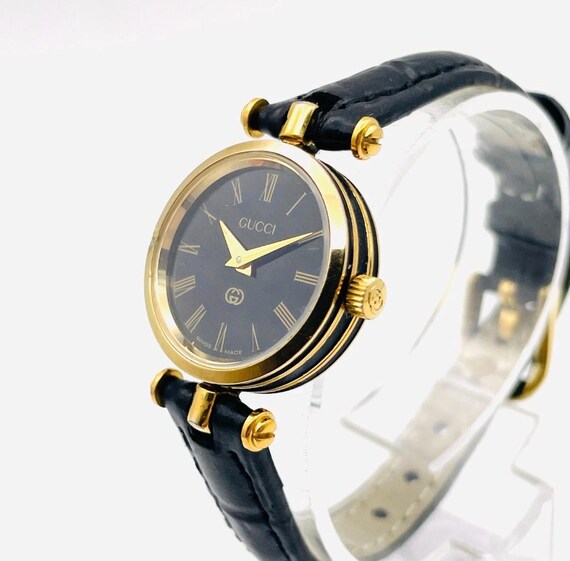 Vintage Gucci Swiss Made Ladies Watch – Black Dial, Gold  display picture 1