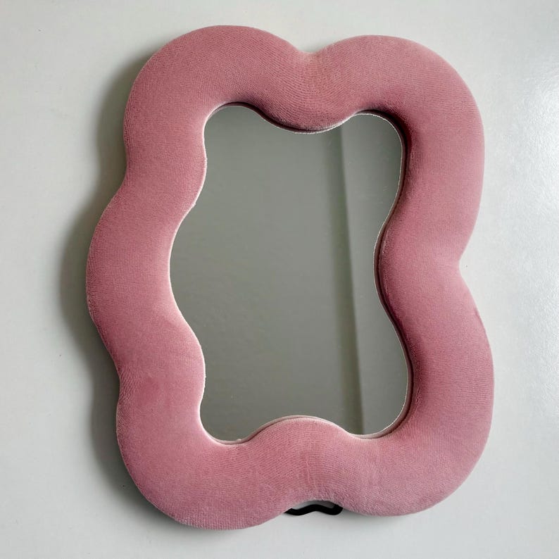 Soft Squiggly Mirror, Cloud, Moss Green, Velvet Mirror, 33 x 23 cm, Wavy Mirror, Wall Mirror, Biophilic Decor, Dopamine Decor, Colorful, Bathroom Pink