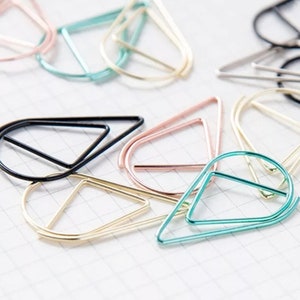 TEARDROP PAPER CLIPS - 5pc, Multiple Colors | Planner supplies. Gold planner clips. Cute Paper clips, Planner Charm, Planner accessories