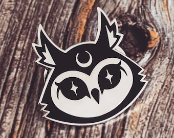 Night Owl Enamel Pin - 1.25 Inches - Fabled Familiars - Witchy Enamel Pin - Magic Fashion - Witch Aesthetic Jewellery