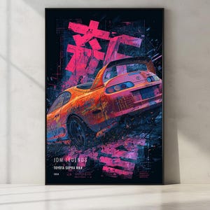 Puede incluir: Un póster vertical enmarcado que muestra un Toyota Supra MK4 naranja estilizado visto desde la parte trasera. La obra utiliza acentos vibrantes en rosa y azul con formas geométricas abstractas y caracteres japoneses. El texto en la parte inferior dice JDM LEGENDS TOYOTA SUPRA MK4 1994.