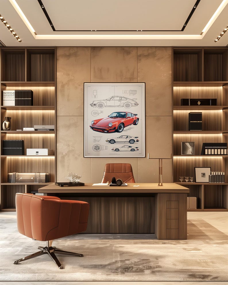 Puede incluir: Una impresi&oacute;n de arte mural enmarcada que presenta una ilustraci&oacute;n central de un coche deportivo rojo rodeada de dibujos t&eacute;cnicos en blanco y negro del mismo modelo de veh&iacute;culo, expuesta en una oficina profesional con estanter&iacute;as de madera.