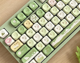 132 Pcs Cute Garden Plant Keycap Set,Green Botanical MOA Profile PBT Dye-Sublimation Keycaps,Aesthetic Countryside Mechanical Keyboard