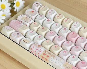 Más de 120 teclas para juegos Whimsical Butterbear, teclas de teclado PBT de sublimación de tinta con perfil Cherry y SOA, ajuste universal para uso diario.