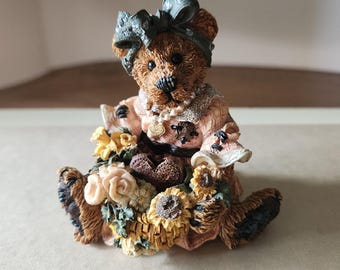 1995 Boyds Bears Justina Figurine – Limited Edition Sunflowers, Roses Resin Bear