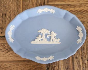 Vintage Wedgwood Pale Blue Jasperware Oval Trinket Dish – Cherub & Cupids Relief