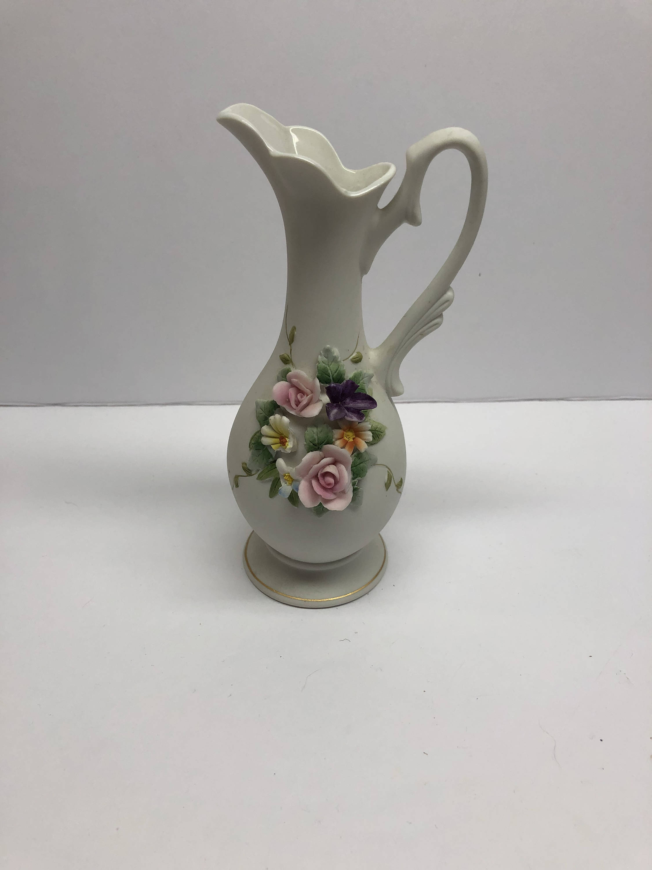 Vintage- Vase Lefton China Number KW829 Hand Painted Bisque Vintage- Vase Lefton China Number KW829 Hand Painted Bisque