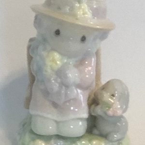 Salt and Pepper Set Precious Moments 1997  Porcelain figurine