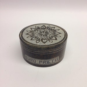 Ouro Preto Seifenstein Geschnitzte Trinket Box Rund Grau Weiß Blume Mini Brasilien