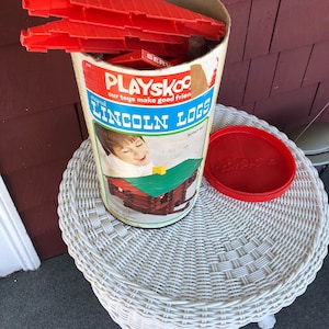 Vintage Lincoln Logs Scout Set 90+ many extras 1974