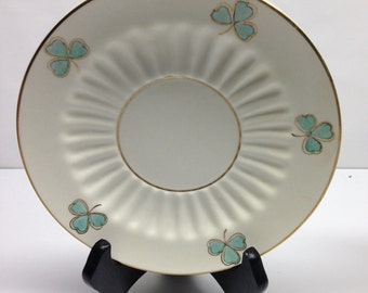 Shamrock Sauce White ribbed rIndoor Planter Saucer