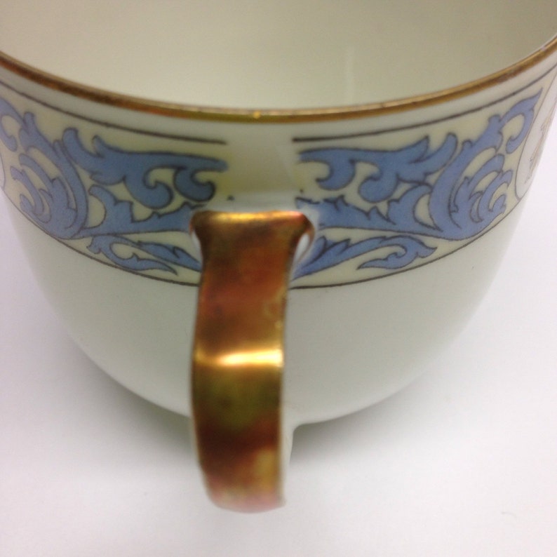 Hutschenreuther Selb Bavaria German Demitasse Cup