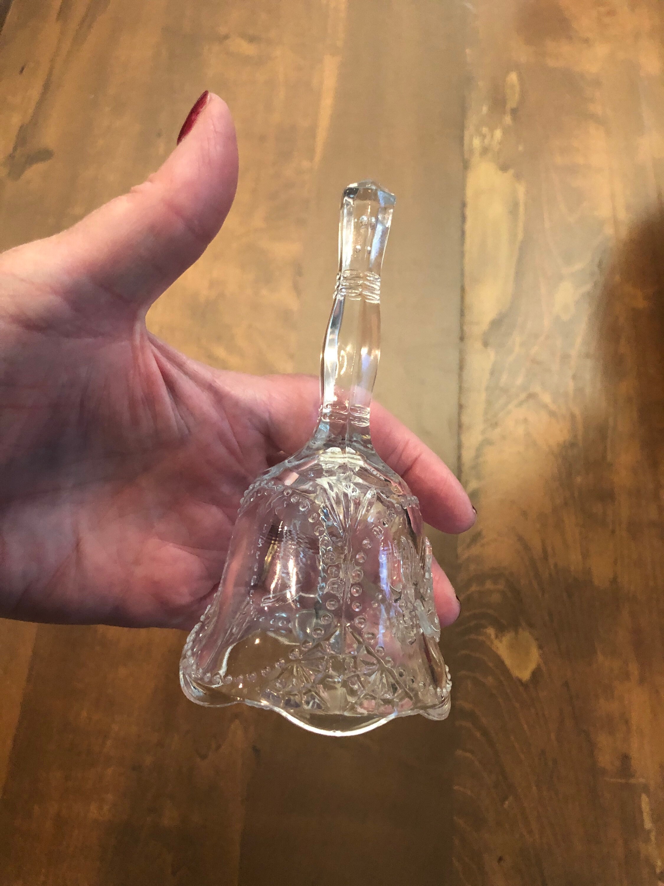 Coppia di campane in vetro con piatto New Hampshire