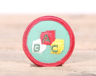 Vintage Girl Scout Patch / 1970's-80's Scout Patch / Red Green ABC Old Stock Scout Patch / 1.5" Girl Scouts Patch / Scout Badge