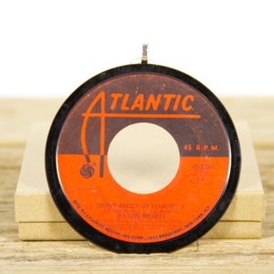 Vintage Wilson Pickett &quot;Don&#39;t Knock My Love Pt. 1&quot; Record Christmas Ornament from 1971 / Holiday Decor / Music Gift Present / Funk, Soul