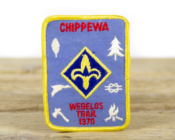 Details about / BSA CUB SCOUT INSIGNIA…WOLF PIN…1980 ERA...SMALL LETTERING