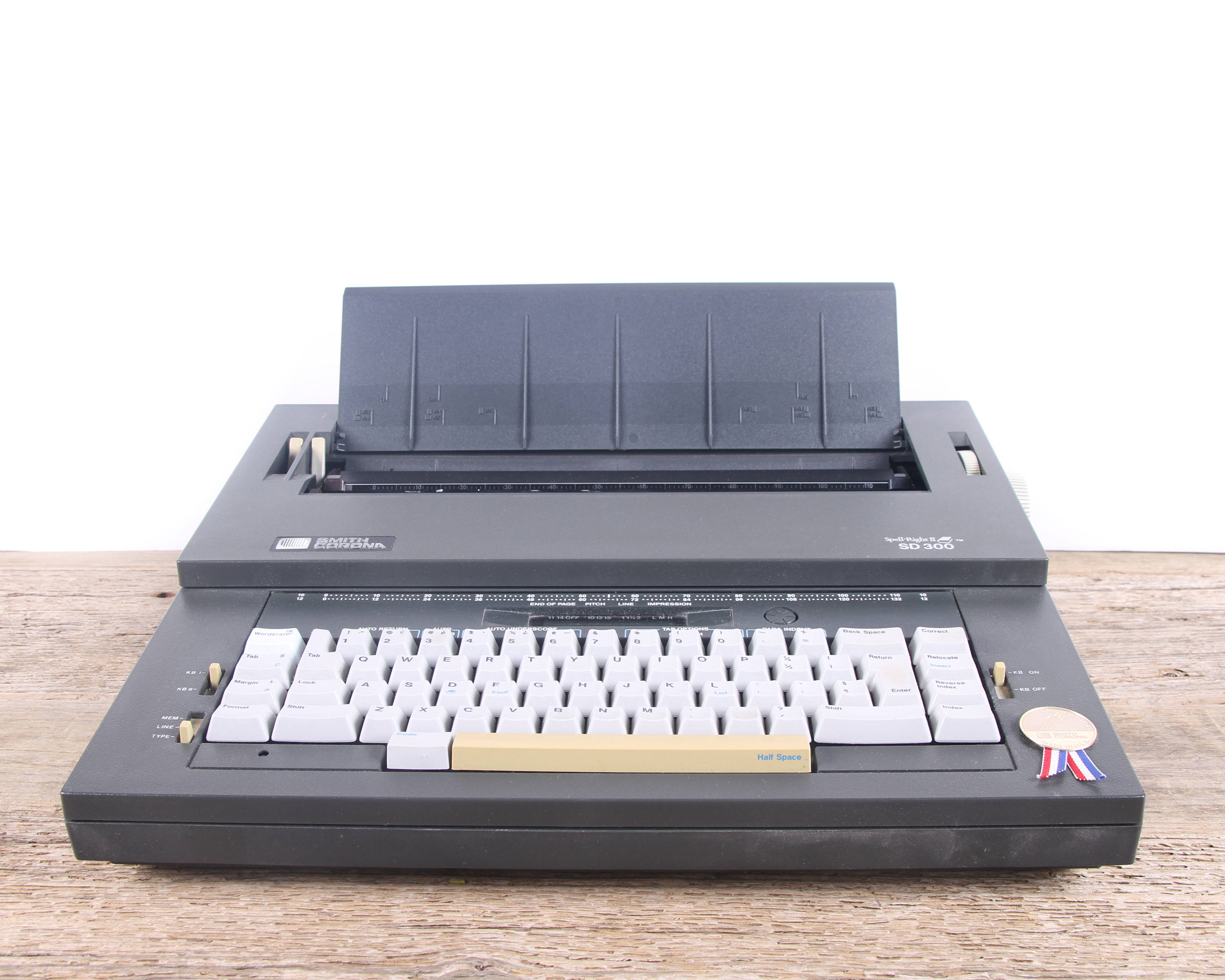 Vintage Working Electric Typewriter / Smith Corona SD 300 Electronic