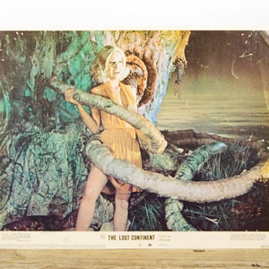 The Lost Continent - Original 11x14 Movie Lobby Karte von 1968 (68/195) - Movie Theater Room Decor Sammlerstück - Adventure