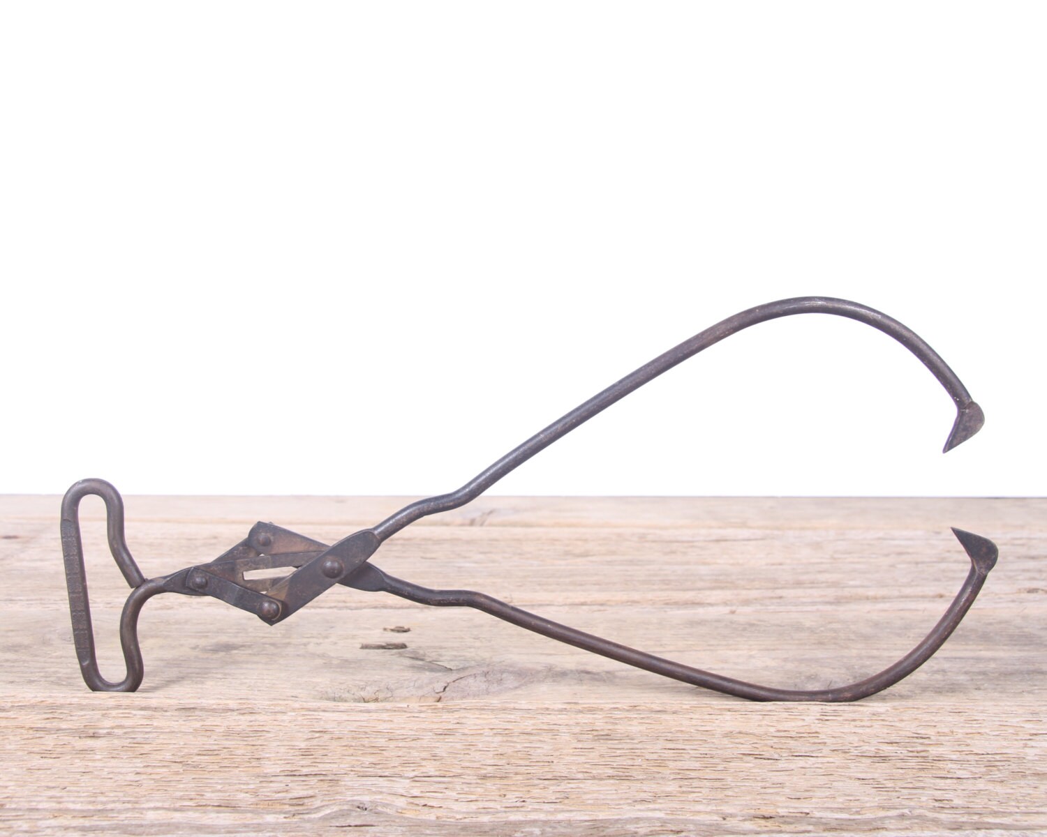Vintage Ice Block Tongs / Metal Ice Tongs / Primitive Decor / Antique