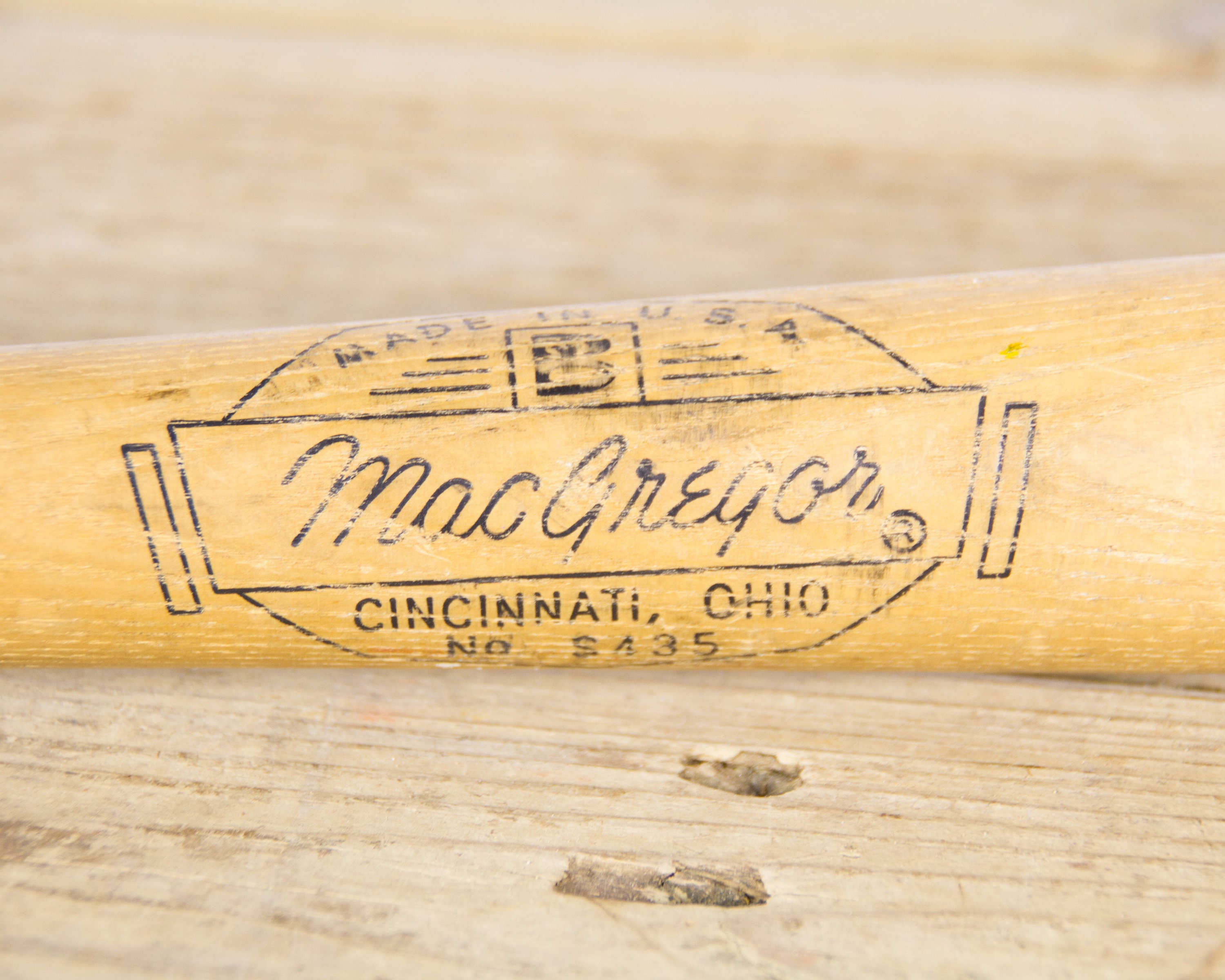 Vintage Wooden Baseball Bat / MacGregor Young America League Baseball
