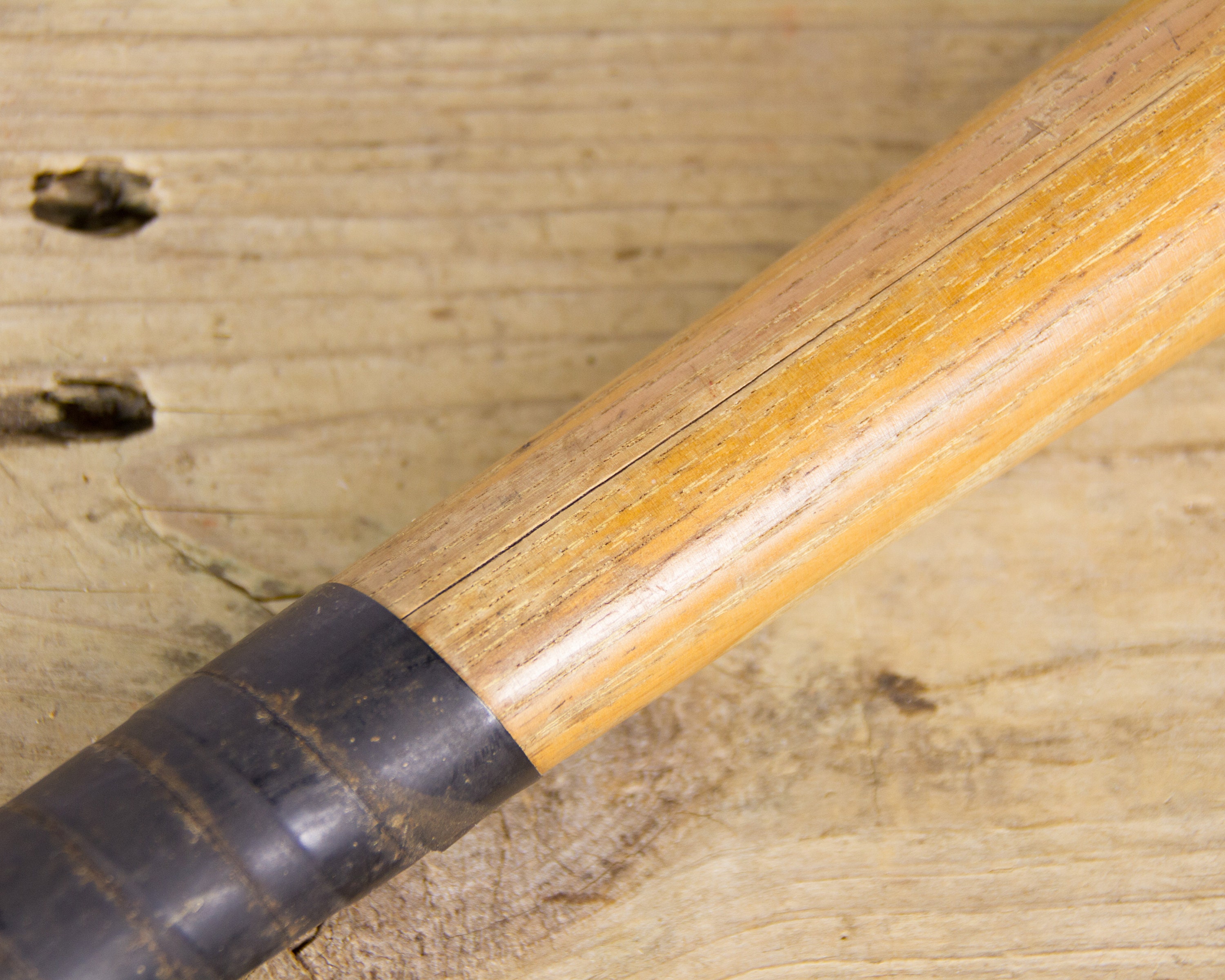 Vintage Wooden Baseball Bat / Baseball Decor / Louisville Slugger 125