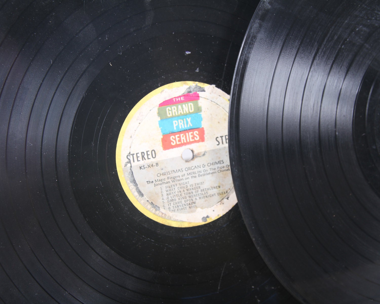 3 Vintage 33 1/3 Records / Colorful Vinyl Records / Antique Vinyl