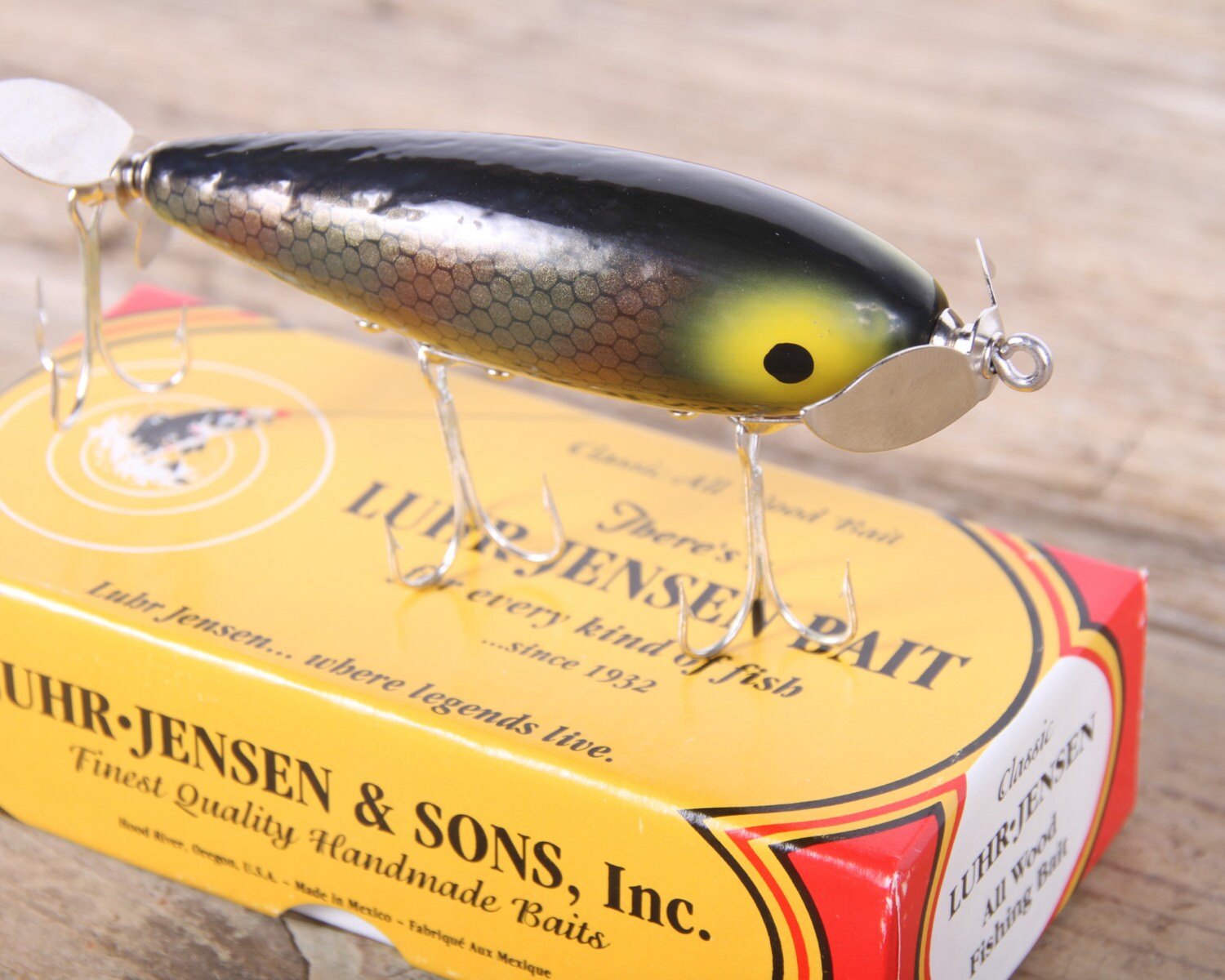 Luhr Jensen Wooden Fishing Lure / 1990's Nip I Diddee