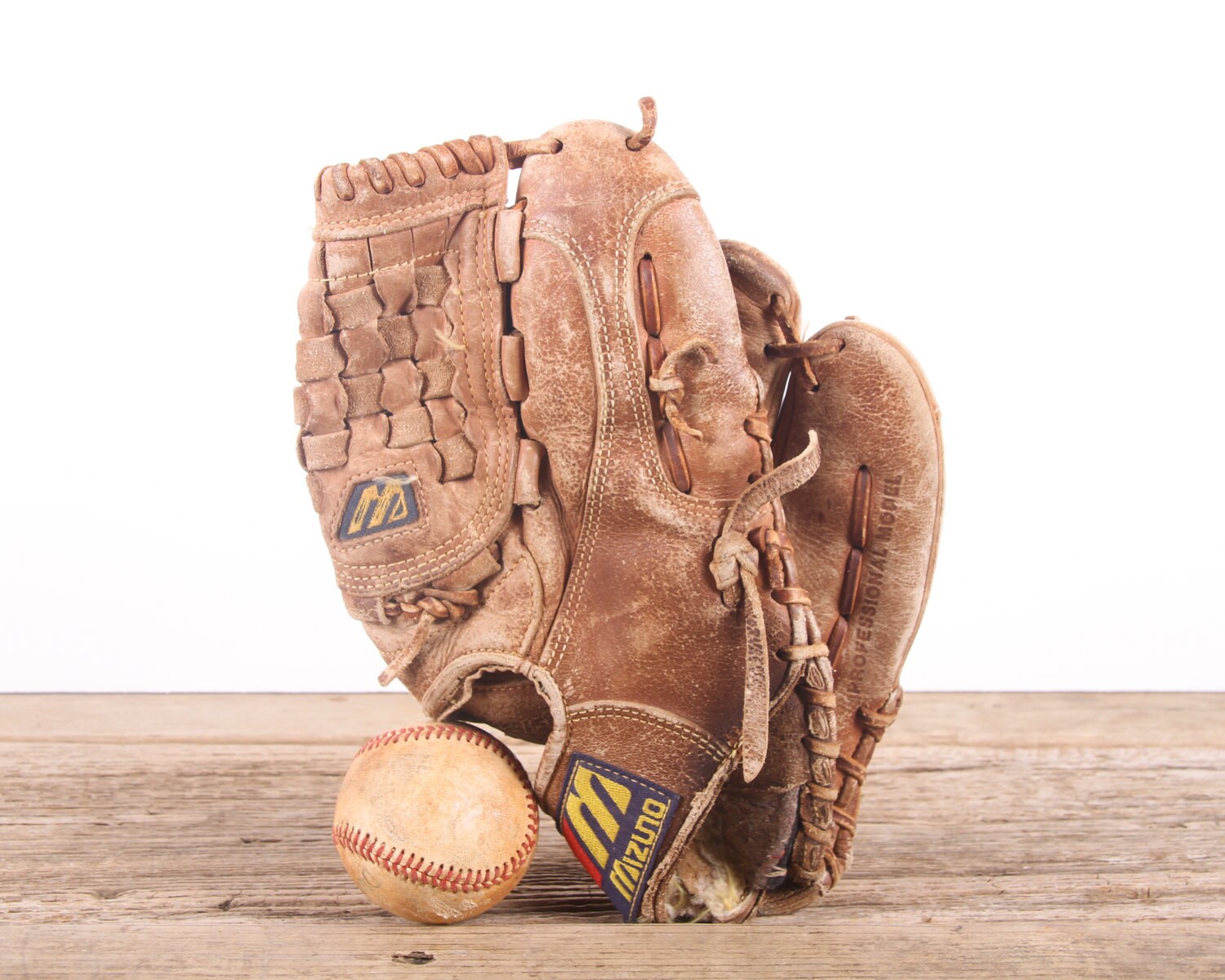 Old Vintage Leather Baseball Glove / Muzino GPT 5 Baseball Glove