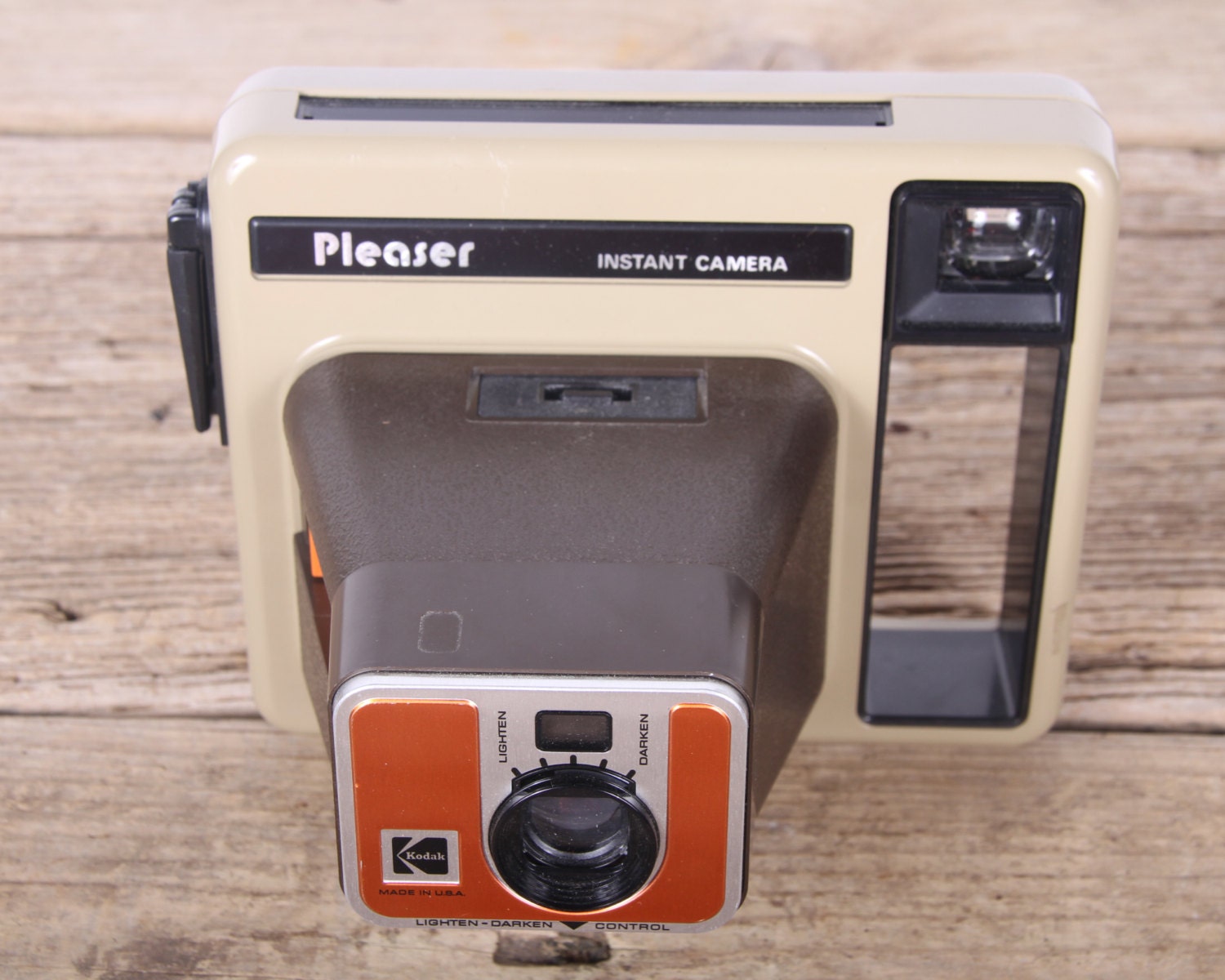 Vintage Kodak Pleaser Camera / Vintage Kodak Instant Camera / Old Film Camera / Retro Camera