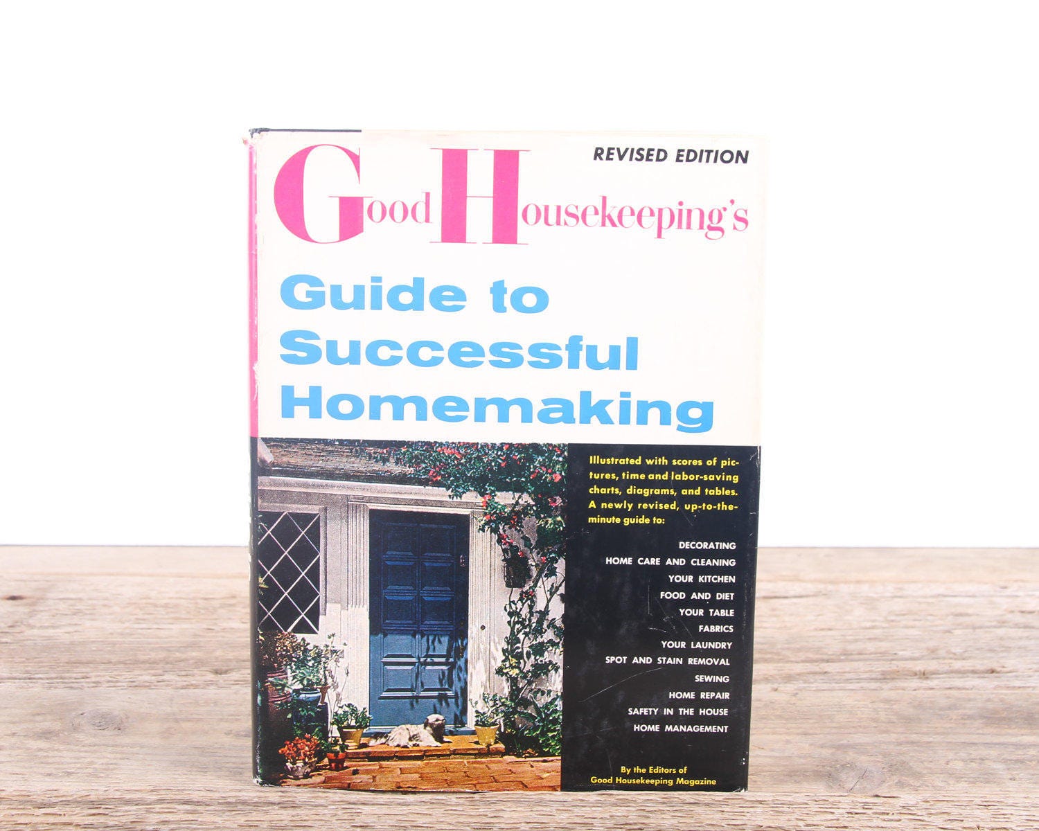 1961 Good Housekeeping Guide to Successful Homemaking / Antique Home