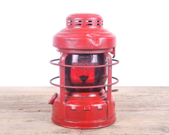 Vintage Embury Luck-e-lite No.25 Red Globe Side Mount Vintage Embury Luck-e-lite No.25 Red Globe Side Mount