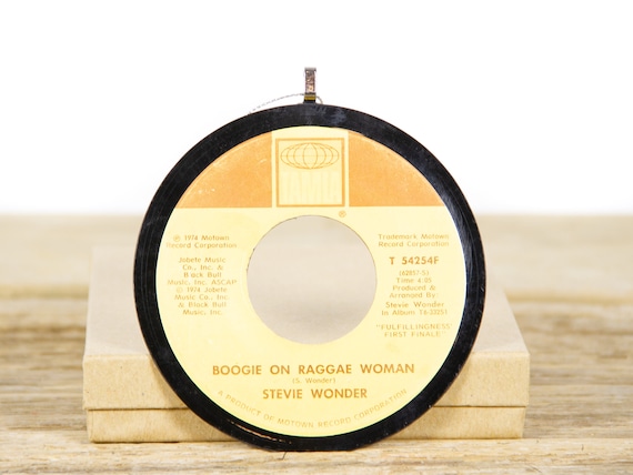 Vintage Stevie Wonder "Boggie On Raggae Woman" Vinyl Record Christmas Ornament from 1974 / Holiday Decor / Jazz, Funk, Soul