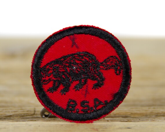 Vintage Boy Scouts of America Red Black Beaver Patrol Patch Patch / BSA 2" Scout Patch